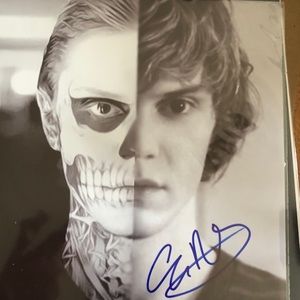 Meet your Posher, Nicholas